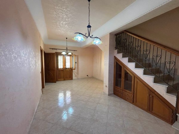 casa indipendente in vendita a Partanna in zona Camarro