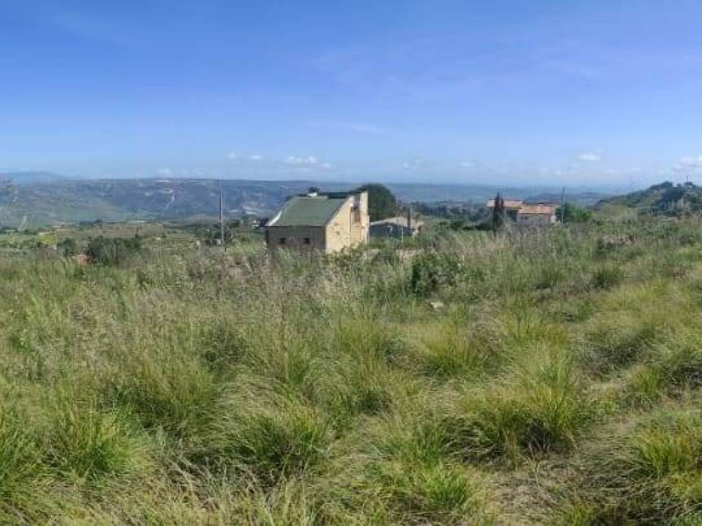terreno edificabile in vendita a Partanna