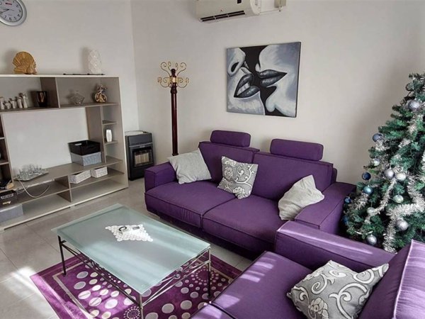 casa indipendente in vendita a Partanna in zona Camarro