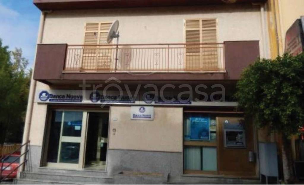 negozio in vendita a Poggioreale