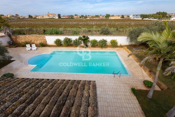 casa indipendente in vendita a Poggioreale