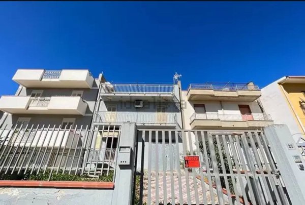 casa indipendente in vendita a Salaparuta