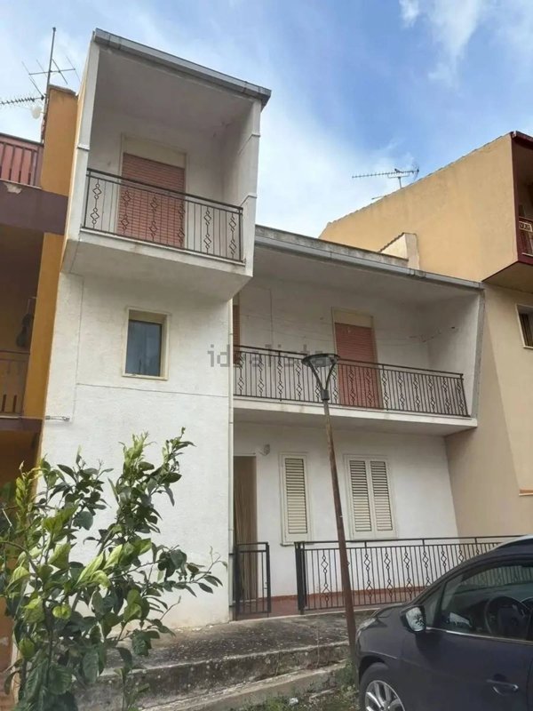casa indipendente in vendita a Salaparuta