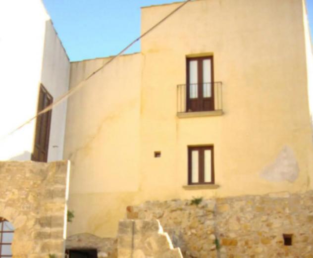 locale di sgombero in vendita a Salemi