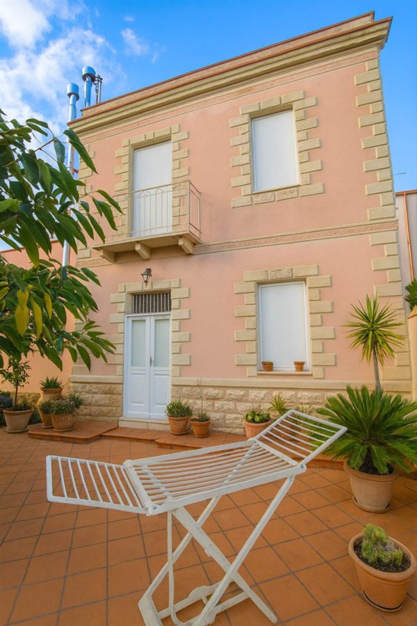 casa indipendente in vendita a Salemi