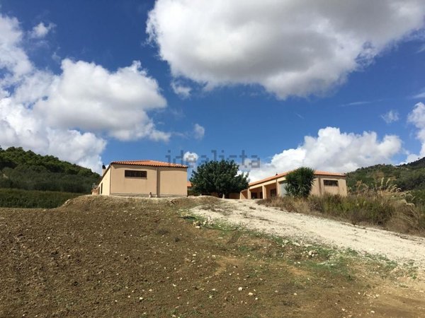 casa indipendente in vendita a Salemi