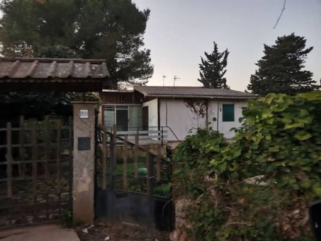 pentavano in vendita a Salemi in zona Filci