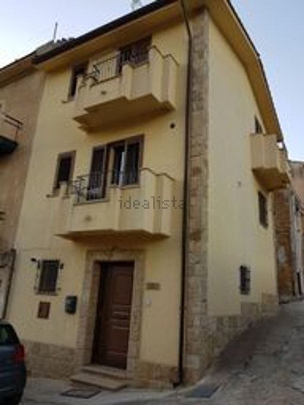 pentavano in vendita a Salemi in zona Ulmi