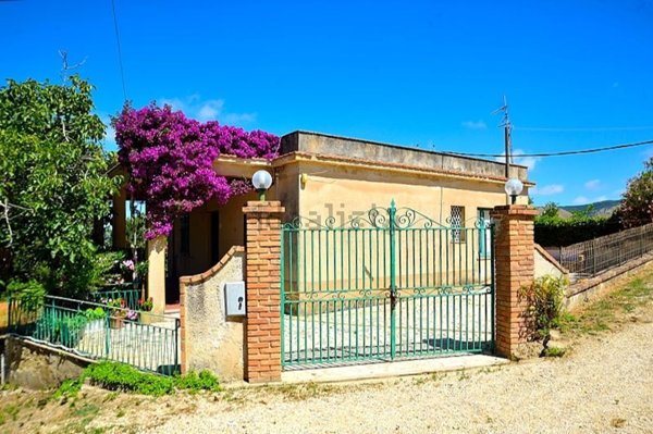 casa indipendente in vendita a Salemi