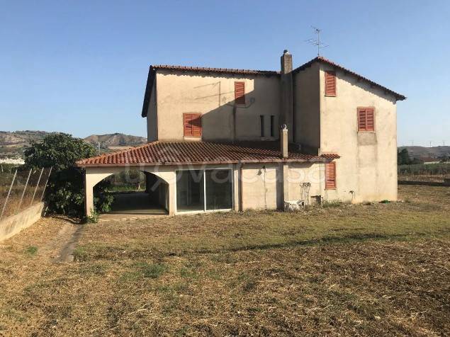 locale commerciale in vendita a Salemi