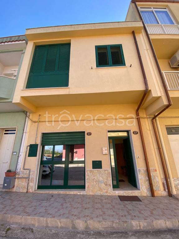casa indipendente in vendita a Santa Ninfa