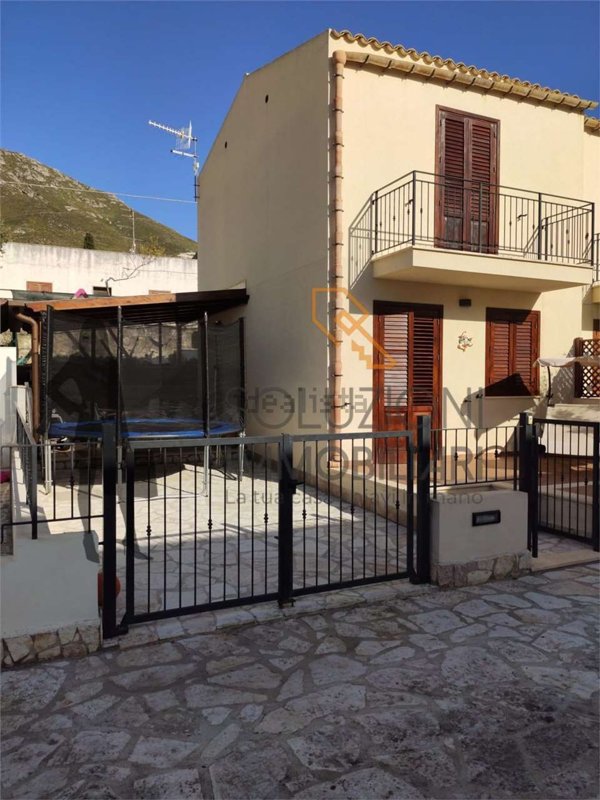 appartamento in vendita a San Vito Lo Capo in zona Castelluzzo