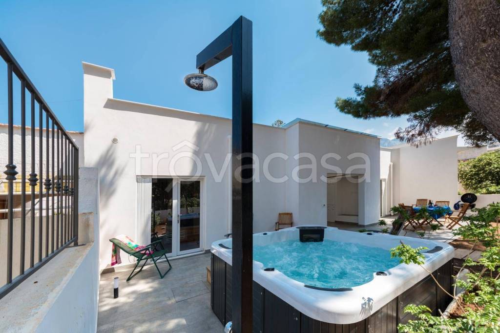 casa indipendente in vendita a San Vito Lo Capo