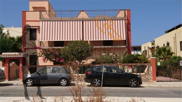 casa indipendente in vendita a San Vito Lo Capo