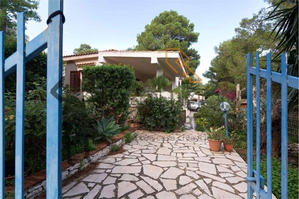 casa indipendente in vendita a San Vito Lo Capo