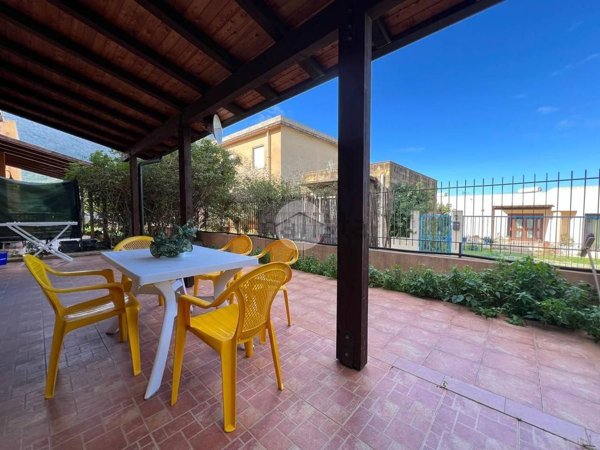 appartamento in vendita a San Vito Lo Capo in zona Castelluzzo