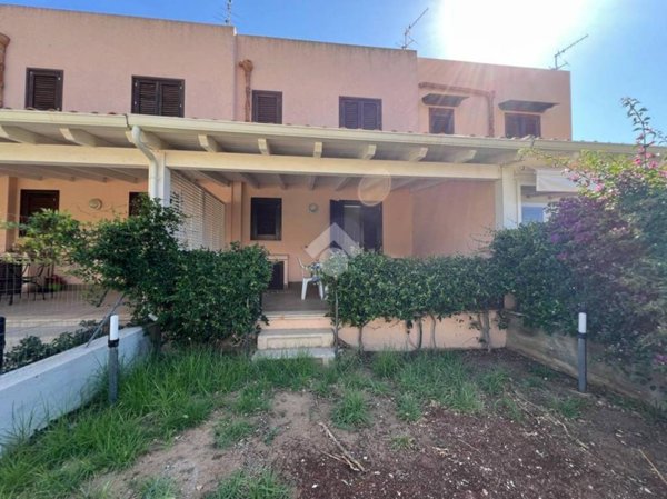 casa indipendente in vendita a San Vito Lo Capo in zona Castelluzzo