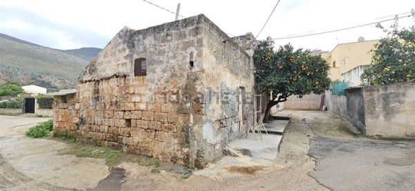 casa indipendente in vendita a San Vito Lo Capo in zona Castelluzzo