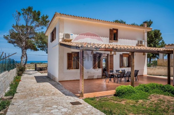 casa indipendente in vendita a San Vito Lo Capo