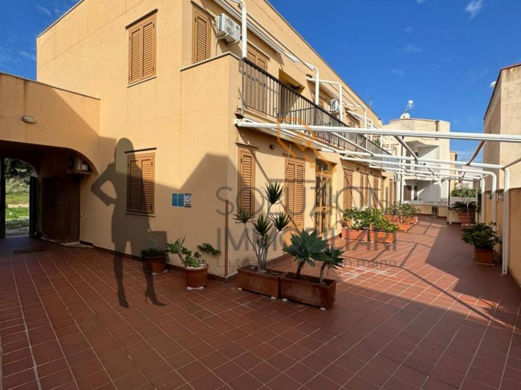 locale commerciale in vendita a San Vito Lo Capo