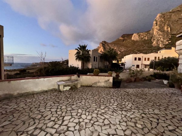 appartamento in vendita a San Vito Lo Capo in zona Macari