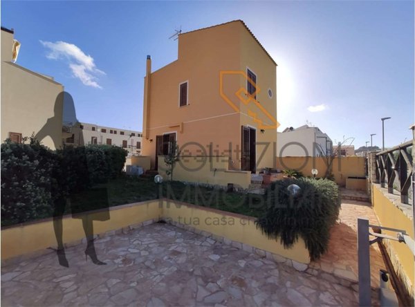 casa indipendente in vendita a San Vito Lo Capo