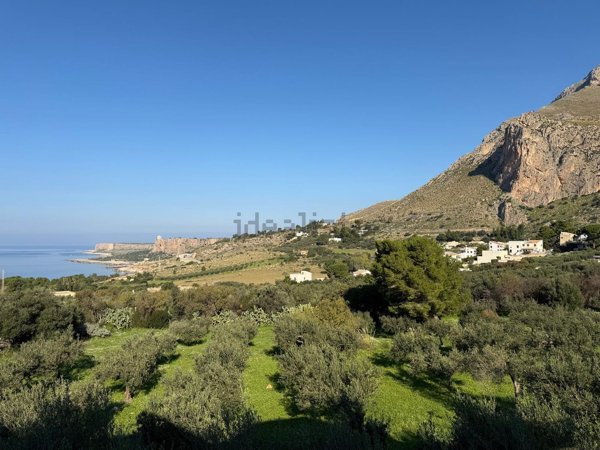 casa indipendente in vendita a San Vito Lo Capo in zona Macari