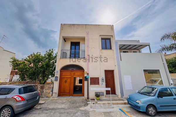 casa indipendente in vendita a San Vito Lo Capo