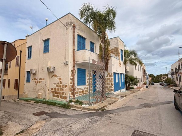 casa indipendente in vendita a San Vito Lo Capo