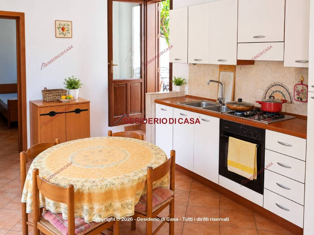 casa indipendente in vendita a San Vito Lo Capo in zona Castelluzzo