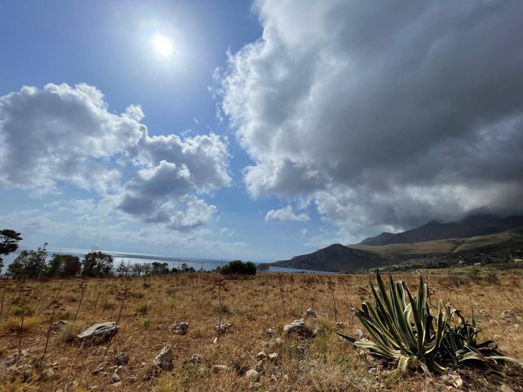 terreno in vendita a San Vito Lo Capo