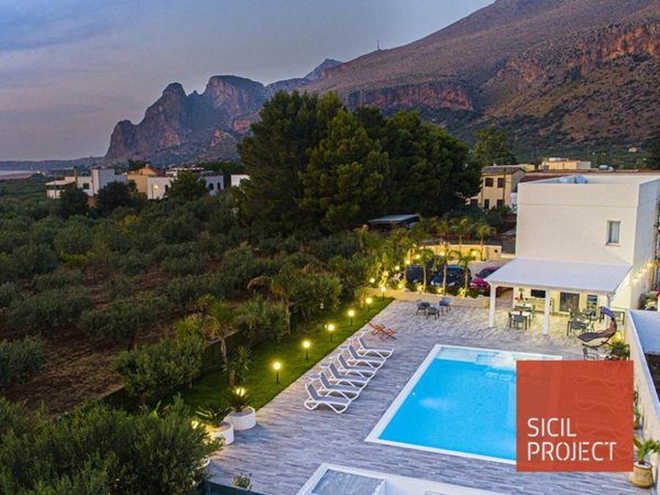casa indipendente in vendita a San Vito Lo Capo in zona Castelluzzo