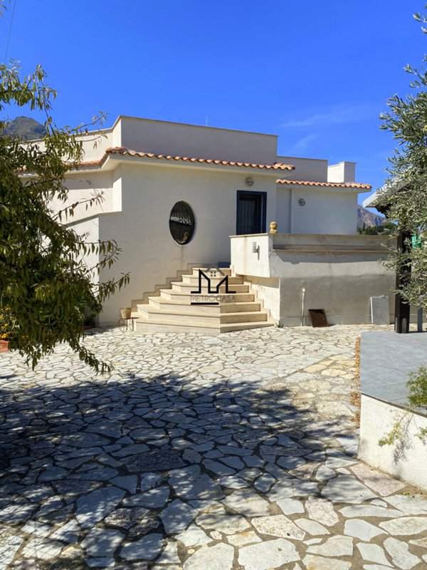 casa indipendente in vendita a Trapani