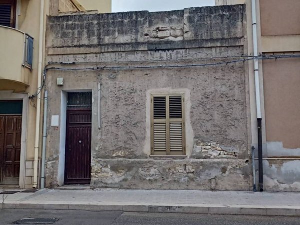 casa indipendente in vendita a Trapani