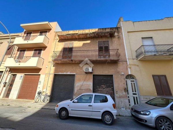 casa indipendente in vendita a Trapani