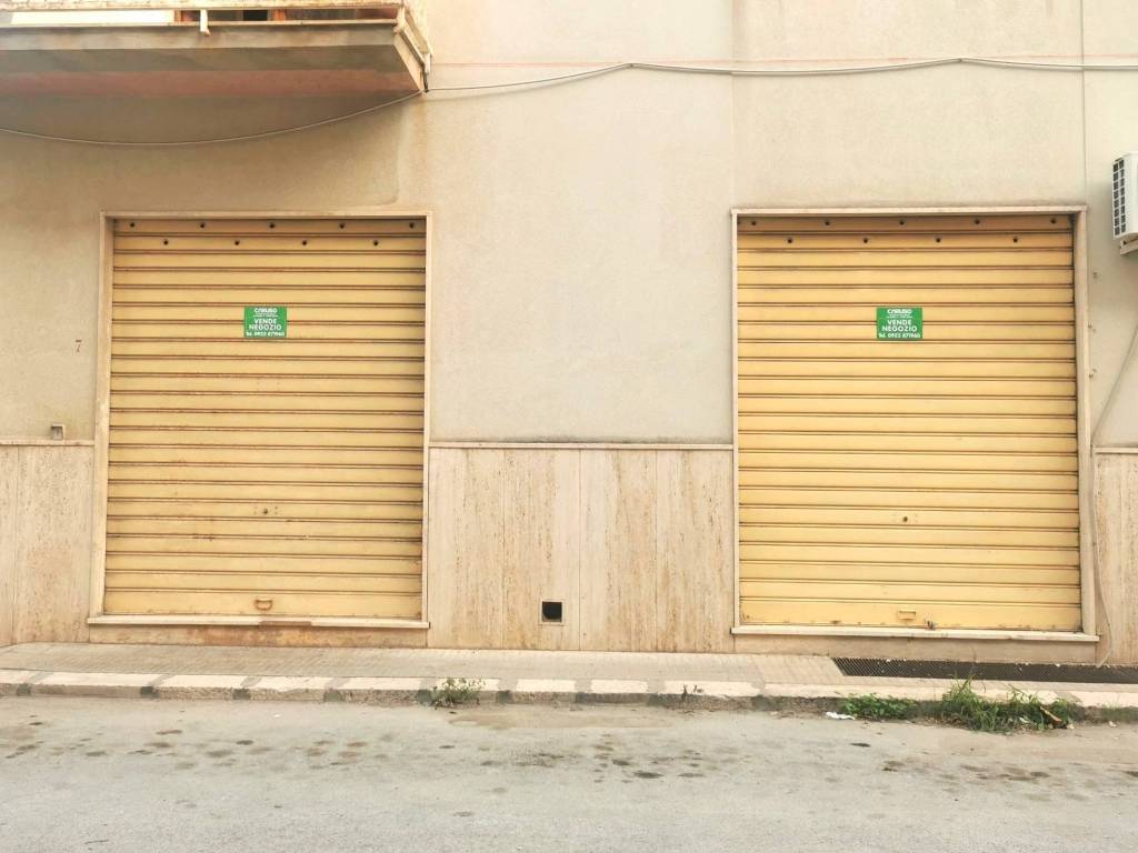 negozio in vendita a Trapani