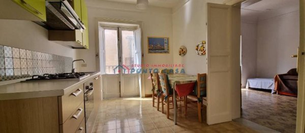 appartamento in vendita a Trapani in zona Città Antica