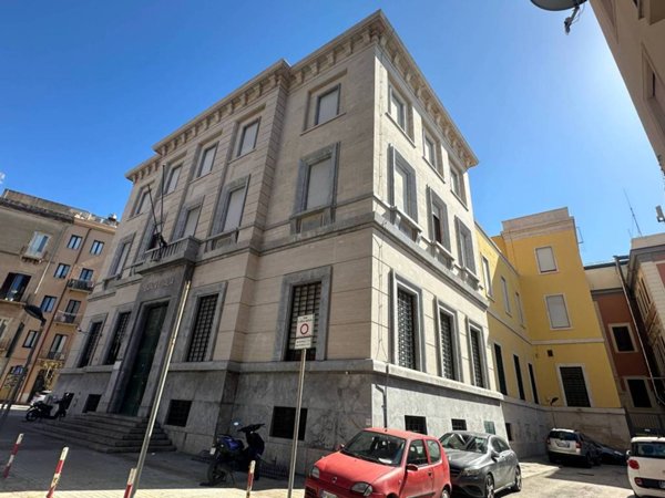 intera palazzina in vendita a Trapani