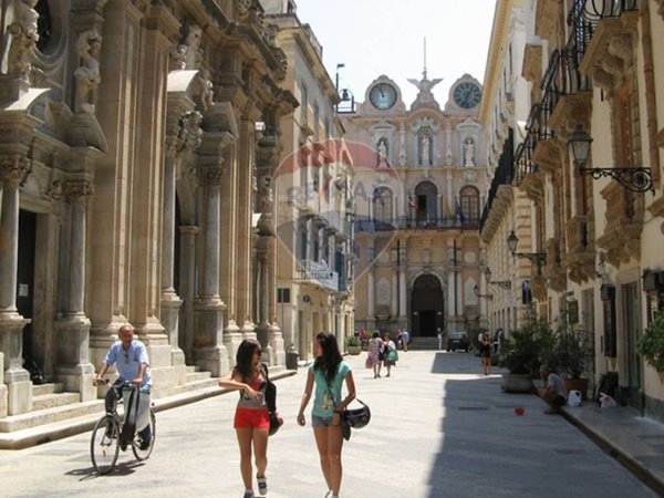 appartamento in vendita a Trapani in zona Città Antica