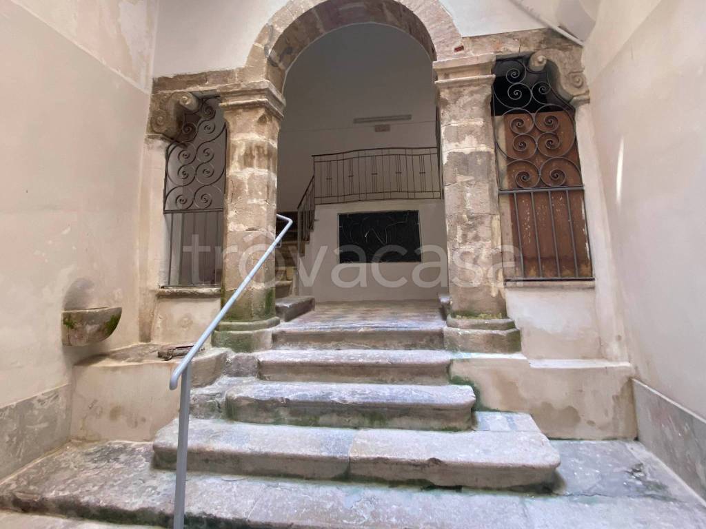 appartamento in vendita a Trapani in zona Città Antica