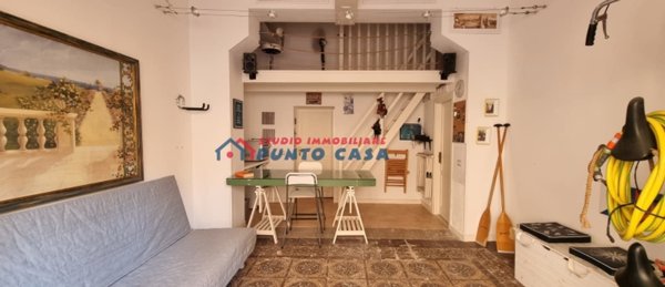 casa indipendente in vendita a Trapani in zona Città Antica