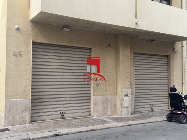 locale commerciale in vendita a Trapani in zona Centro Città