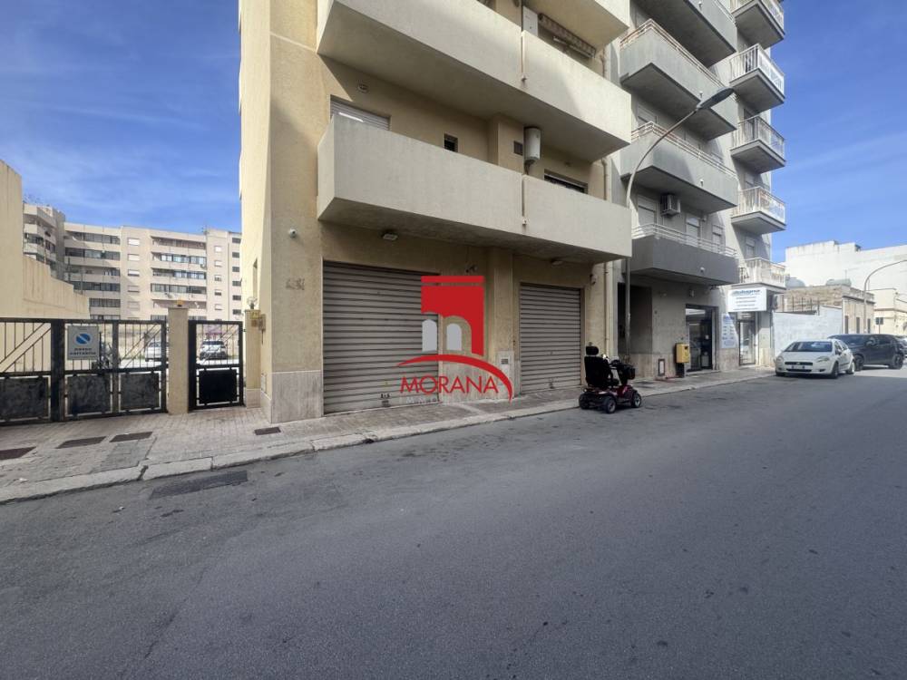 negozio in vendita a Trapani in zona Centro Città