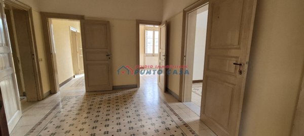 appartamento in vendita a Trapani in zona Città Antica