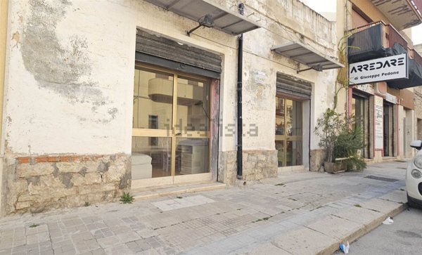 locale commerciale in vendita a Trapani