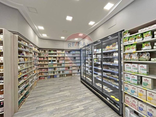 negozio in vendita a Trapani