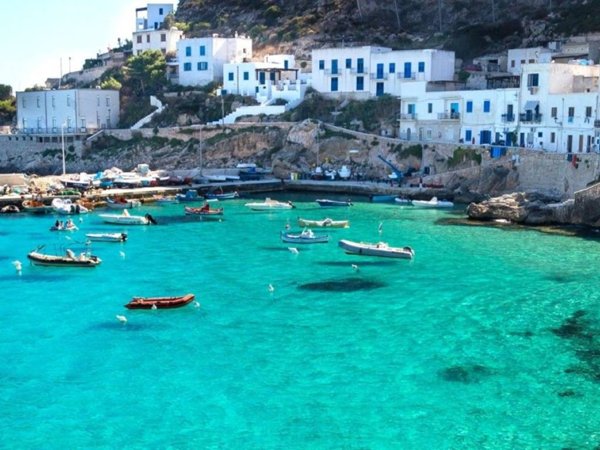 intera palazzina in vendita a Trapani