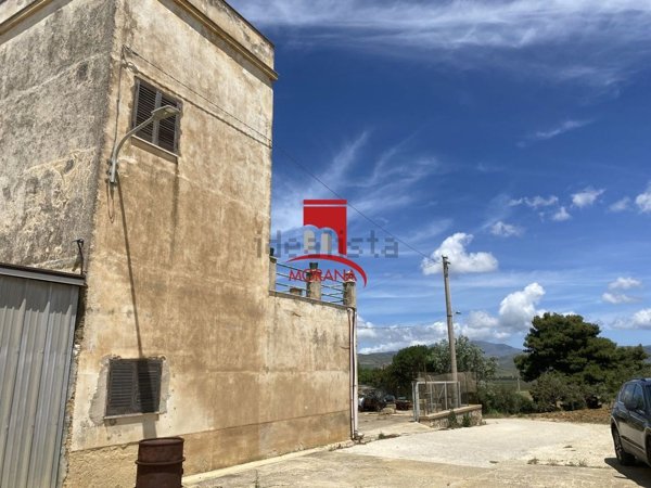 casa semindipendente in vendita a Trapani