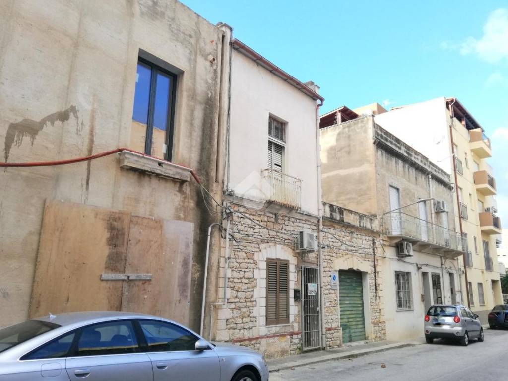 casa indipendente in vendita a Trapani in zona Centro Città