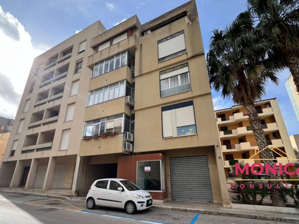 negozio in vendita a Trapani